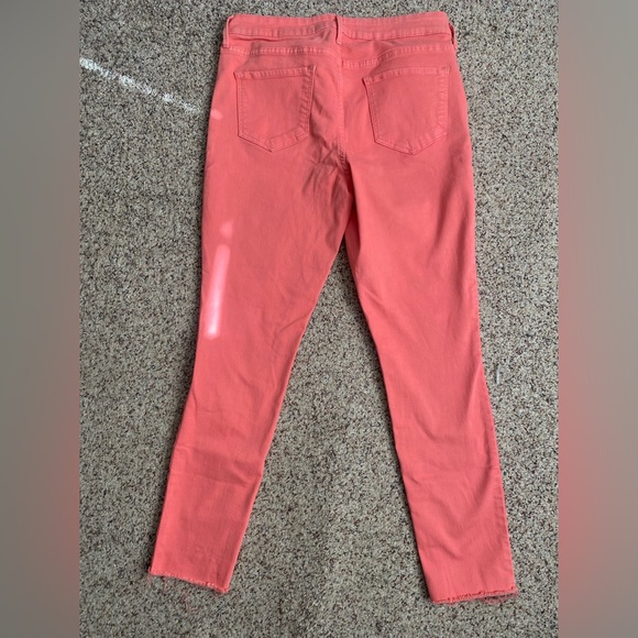 Old Navy skinny jeans - Picture 3 of 5